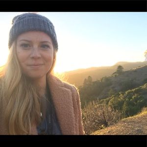 Meet your Posher, Nicole